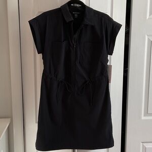 NWT ATHLETA Black topspin dress front zip UPF breathable size S